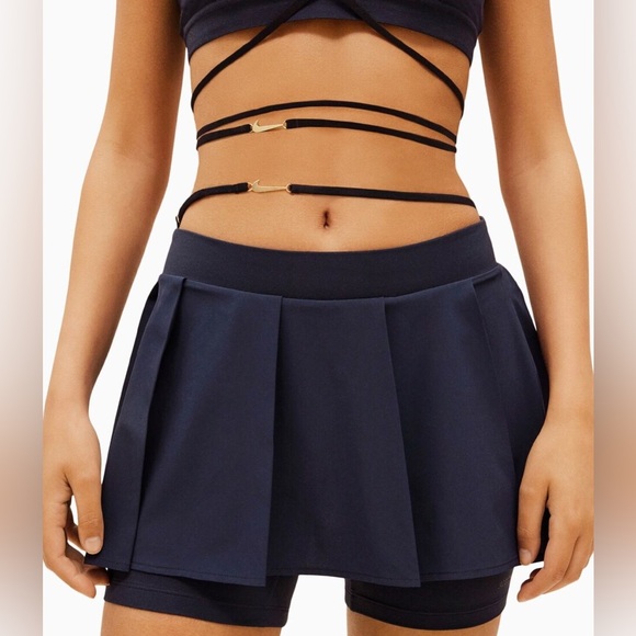 Nike x Jacquemus La Jupe Short Navy - Picture 3 of 9